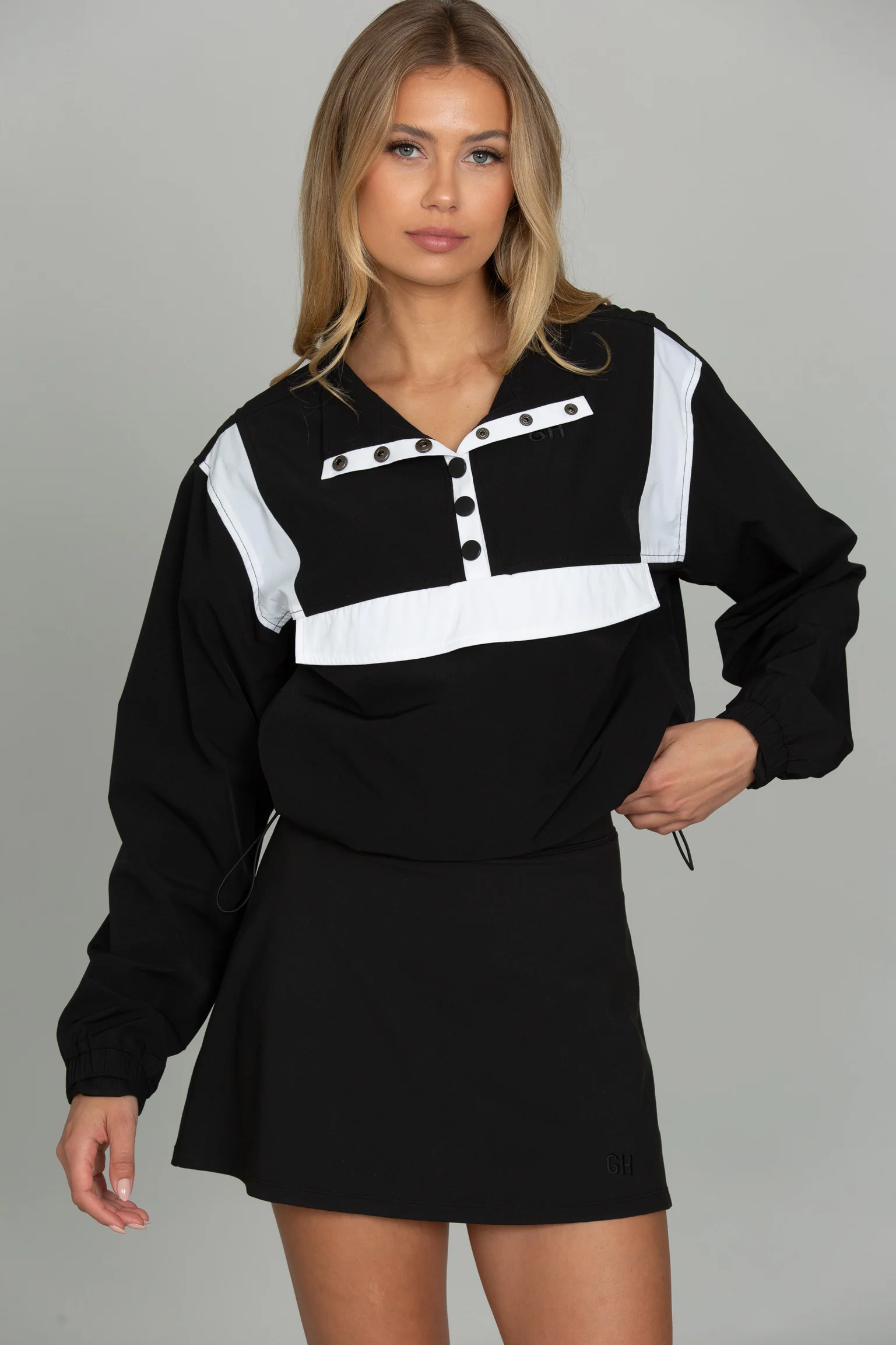 Black AirGlyde Cropped Windbreaker - Image 5