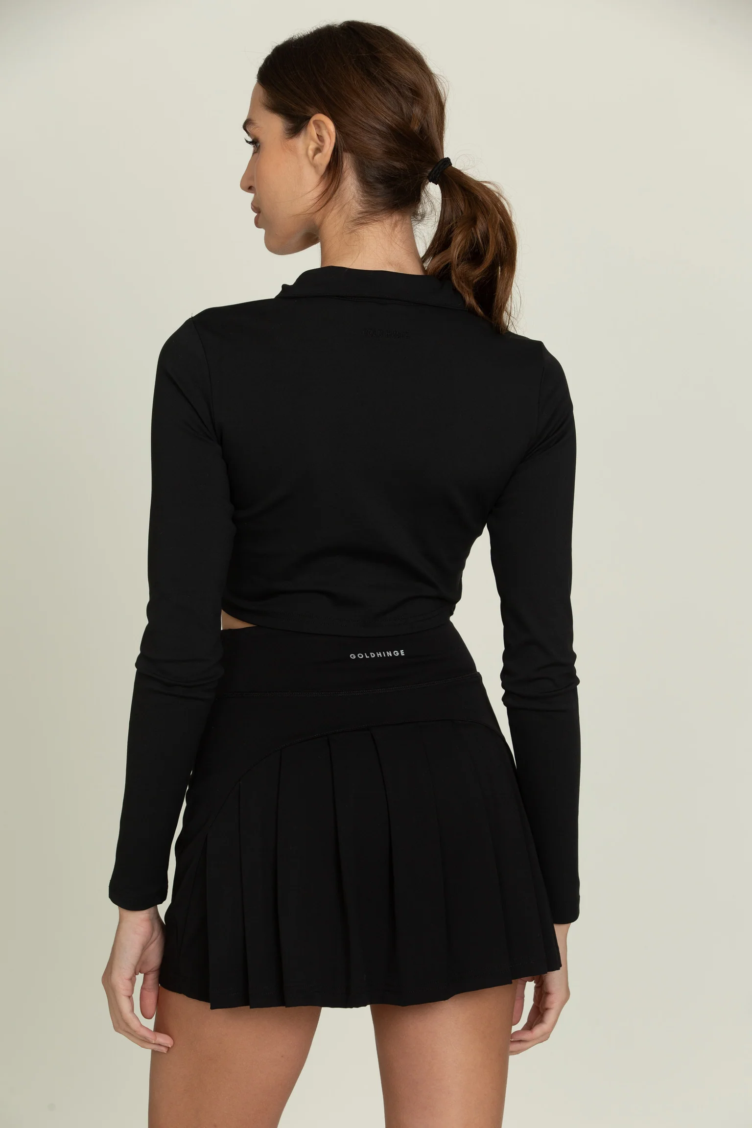 Black Athletic Half-Zip Crop Top - Image 3