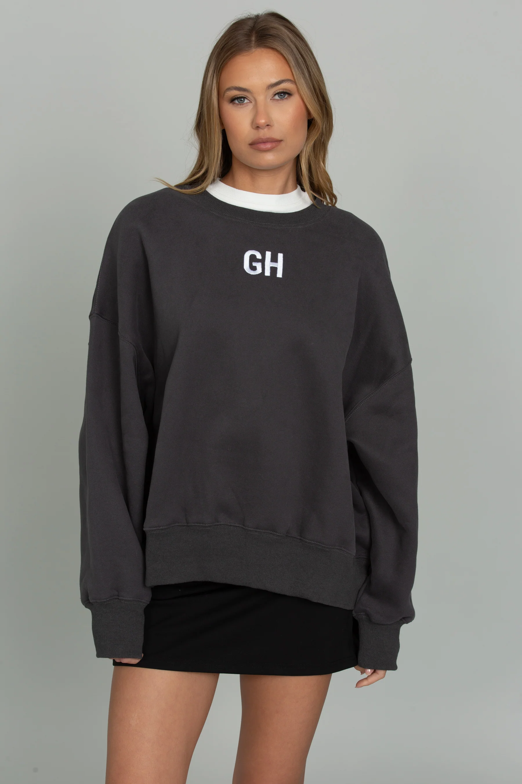 Off-Black GH Embroidered Sweatshirt - Image 4